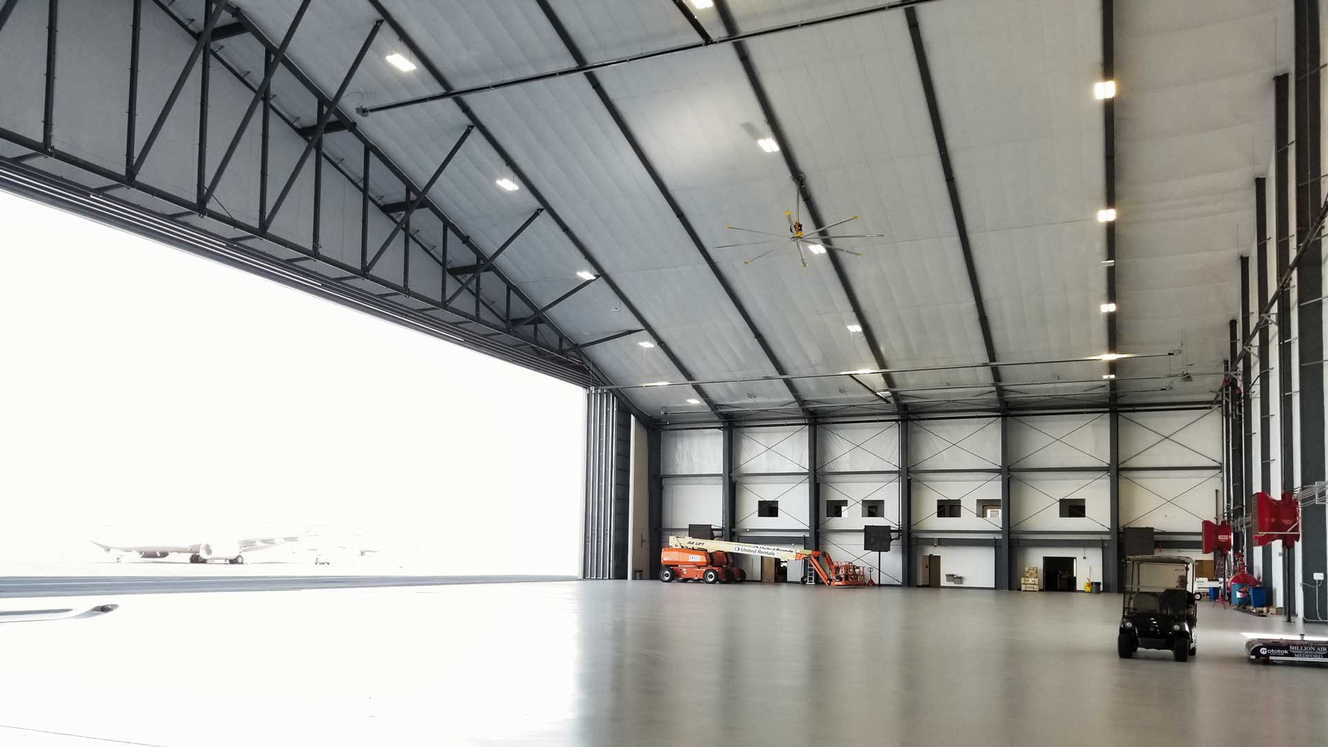 aircraft hangar lighting standards