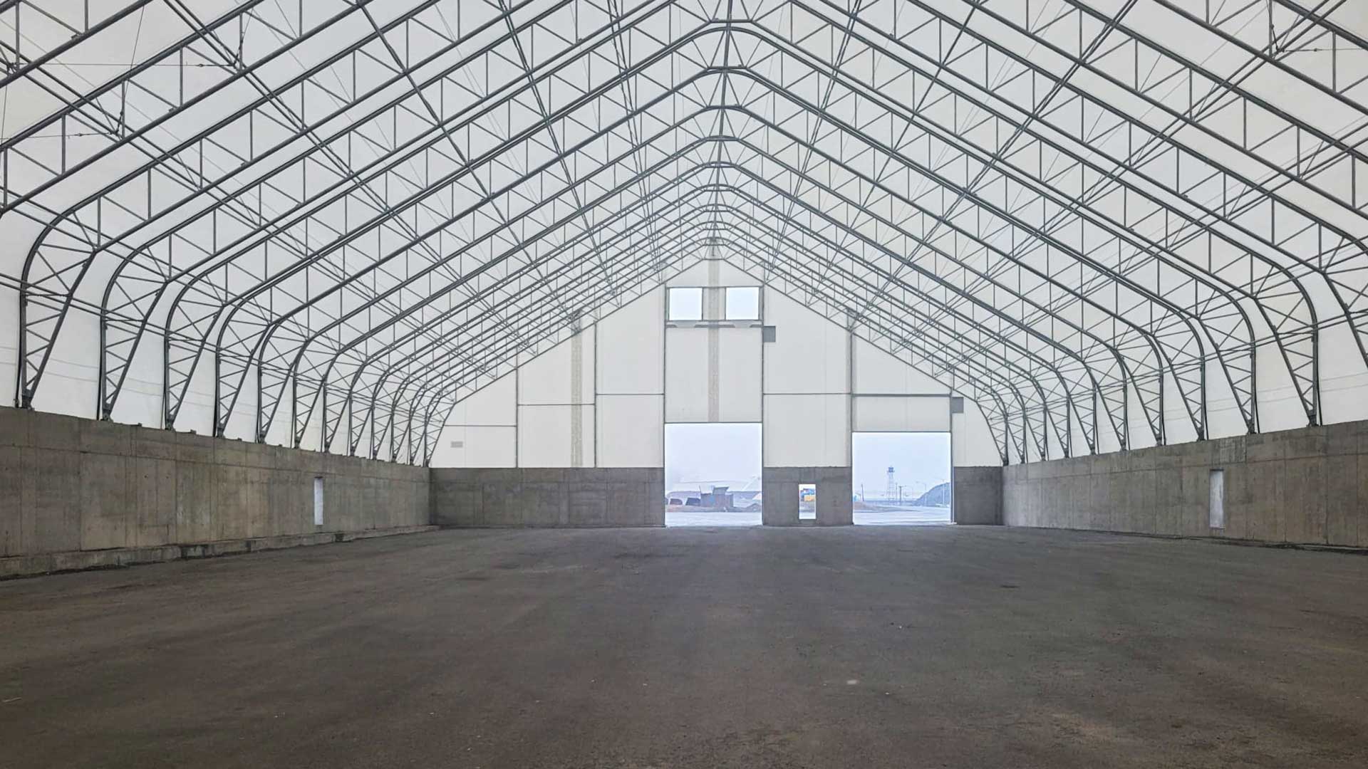 commercial marine port